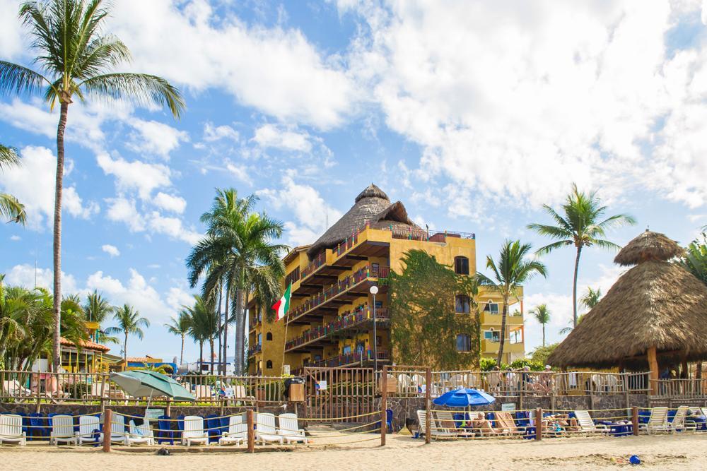 Cabanas Del Capitan Hotell Rincon de Guayabitos Exteriör bild