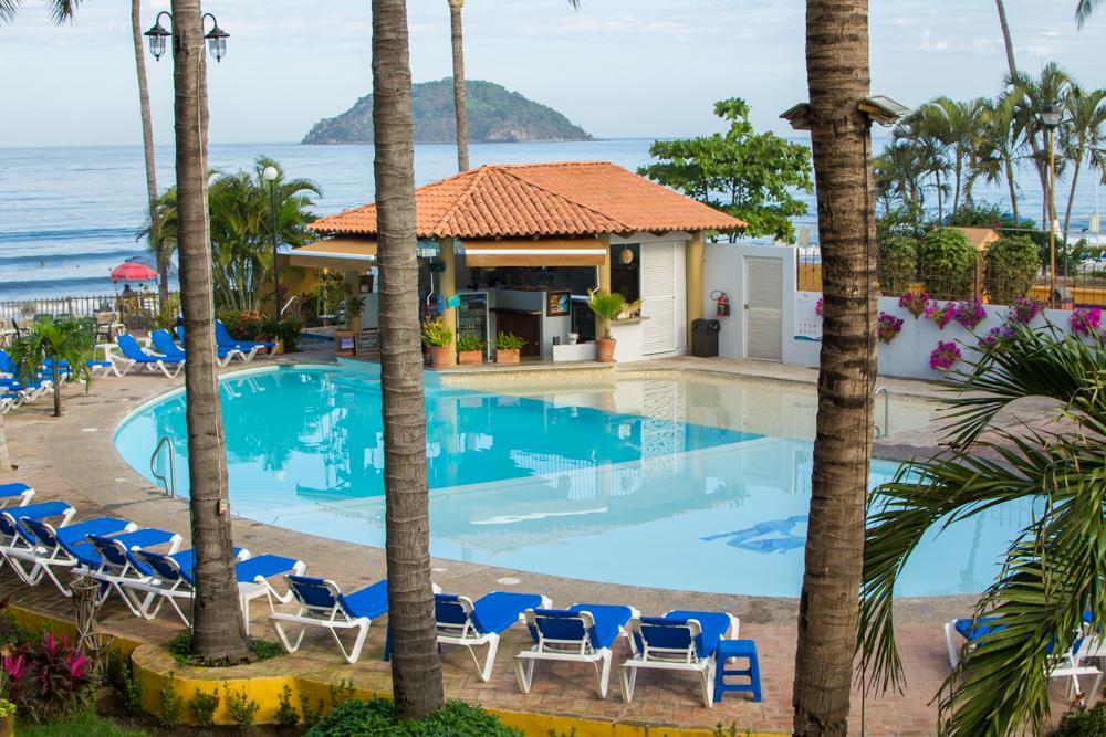 Cabanas Del Capitan Hotell Rincon de Guayabitos Exteriör bild