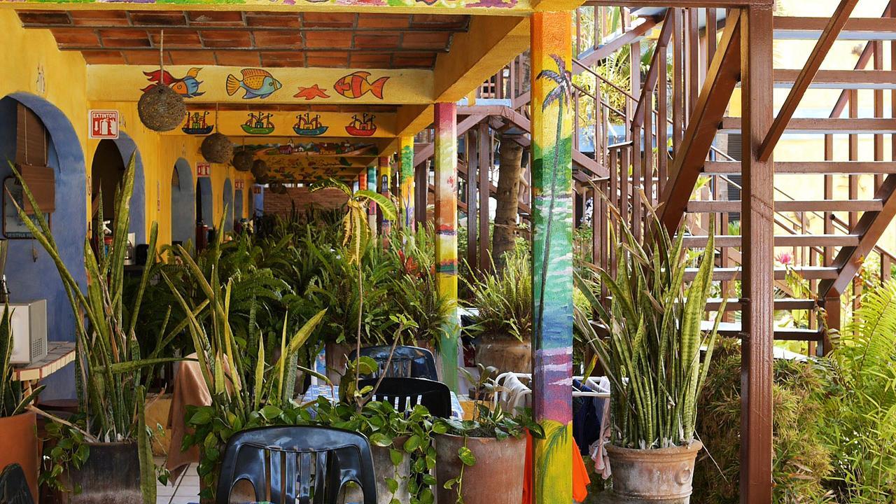 Cabanas Del Capitan Hotell Rincon de Guayabitos Exteriör bild