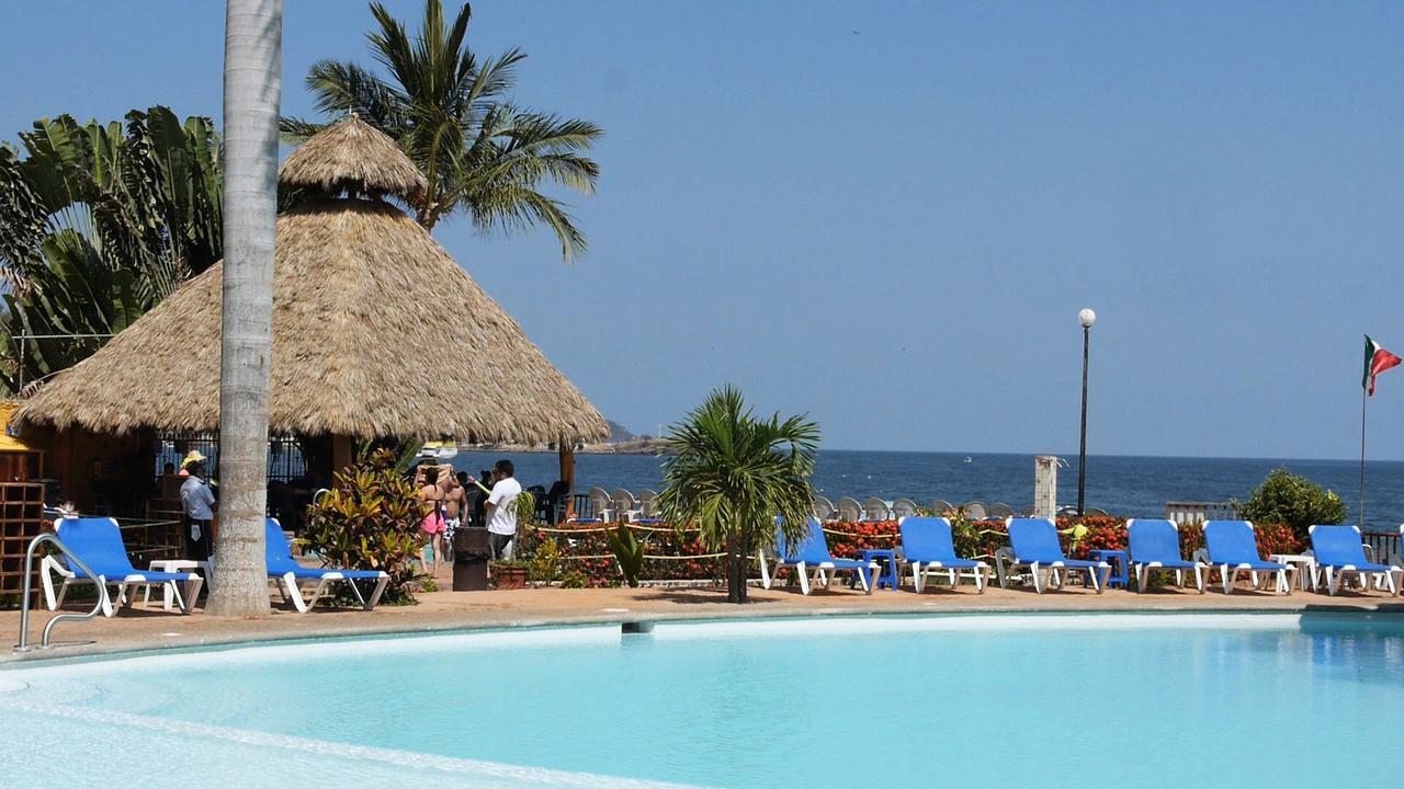 Cabanas Del Capitan Hotell Rincon de Guayabitos Exteriör bild